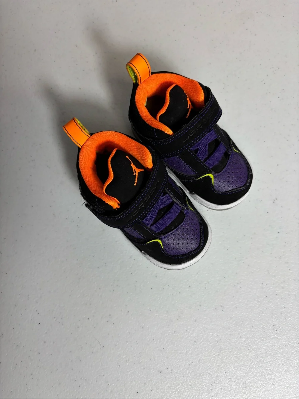 Air Jordan Flight 45 High sneakers black orange and purple infant size 4C